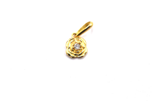 In Bloom Gold Pendant