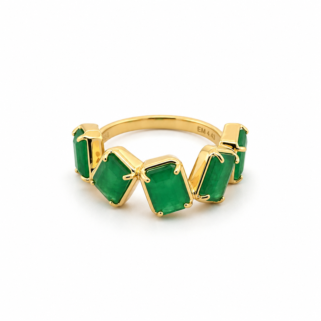 Emerald Lover Ring