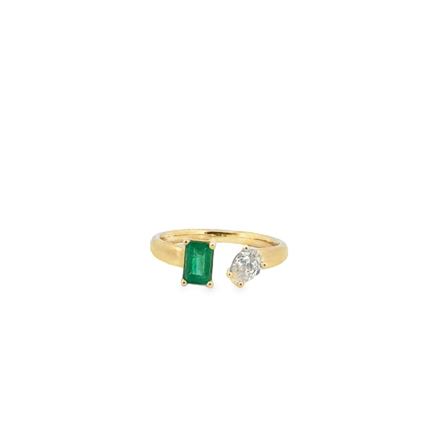 Eme Gold Diamond Ring
